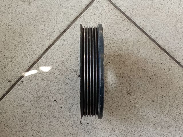 bontott SKODA FABIA I Főtengely Szíjtárcsa