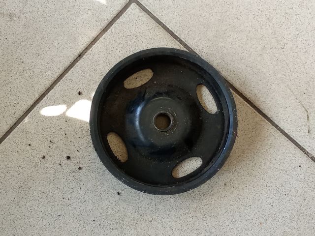 bontott SKODA FABIA I Főtengely Szíjtárcsa