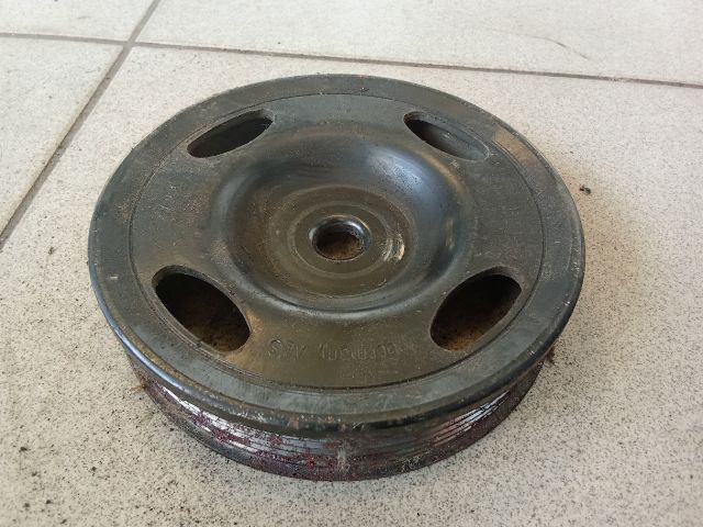 bontott SKODA FABIA I Főtengely Szíjtárcsa