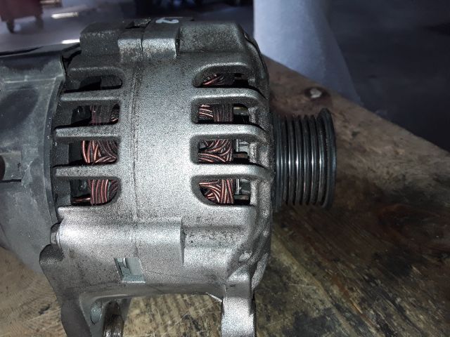 bontott SKODA FABIA I Generátor