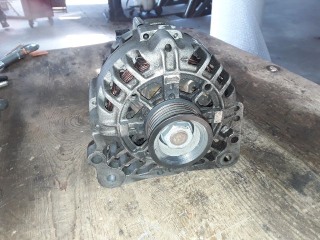 bontott SKODA FABIA I Generátor