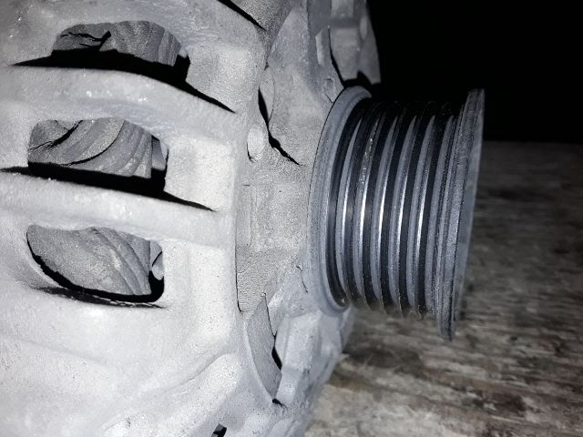 bontott SKODA FABIA I Generátor