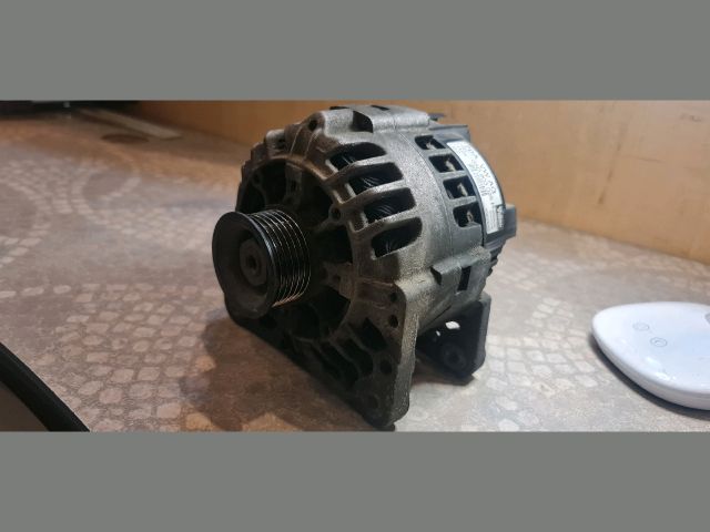 bontott SKODA FABIA I Generátor