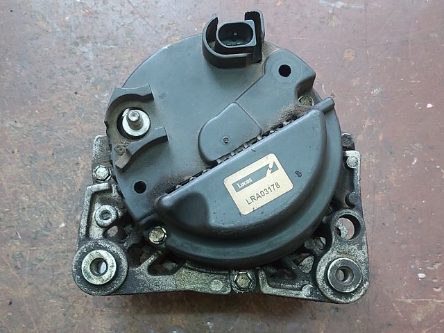 bontott SKODA FABIA I Generátor