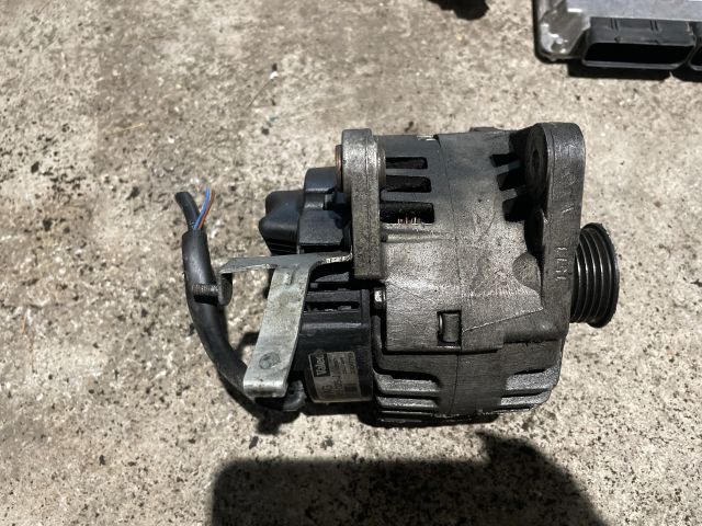 bontott SKODA FABIA I Generátor