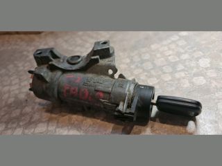 bontott SKODA FABIA I Gyújtáskapcsoló Házzal