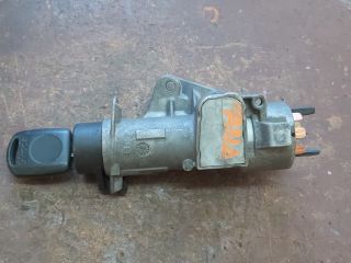 bontott SKODA FABIA I Gyújtáskapcsoló Házzal