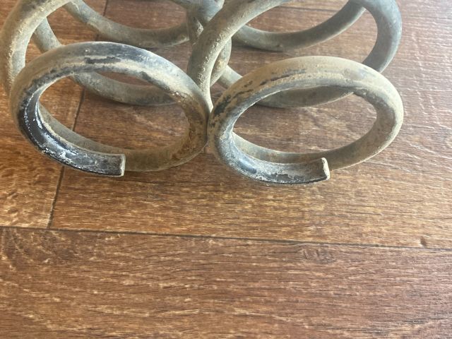 bontott SKODA FABIA I Hátsó Rugó Pár