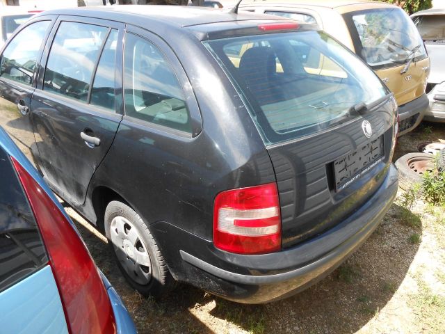 bontott SKODA FABIA I Hűtőventilátor Keret