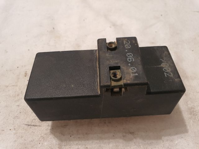 bontott SKODA FABIA I Hűtőventilátor Relé