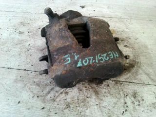 bontott SKODA FABIA I Jobb első Féknyereg Munkahengerrel