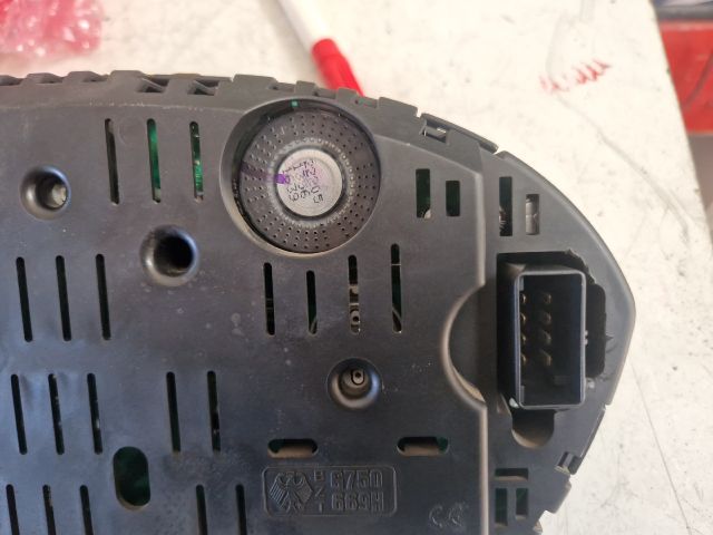 bontott SKODA FABIA I Kilométeróra