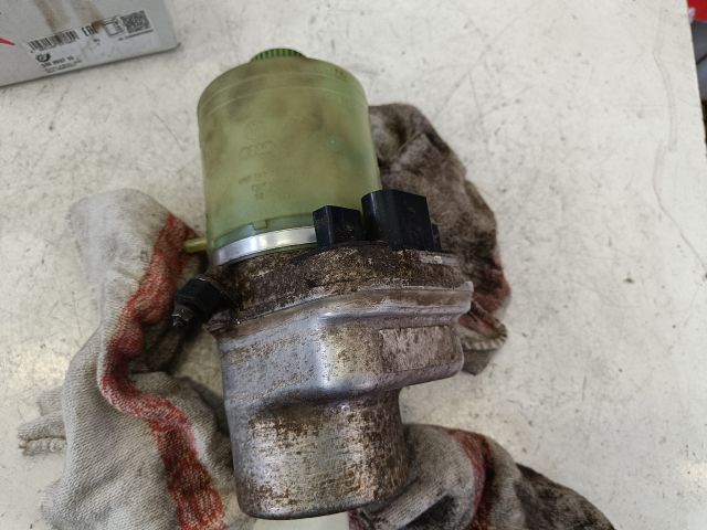 bontott SKODA FABIA I Kormányszervó Motor (Hidraulikus)