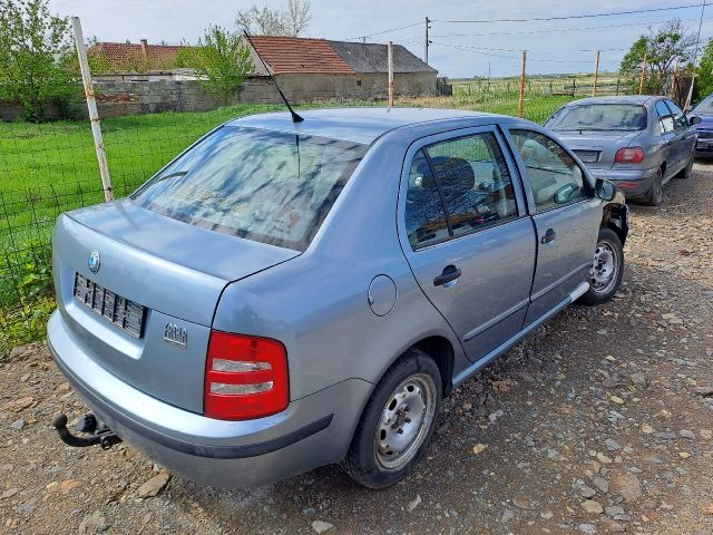 bontott SKODA FABIA I Középső Kipufogó Dob