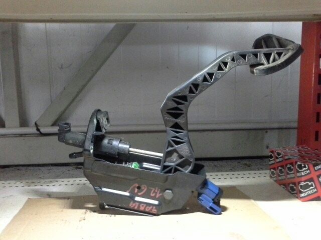 bontott SKODA FABIA I Kuplung Pedál