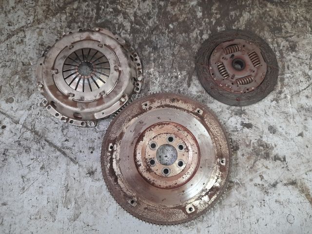 bontott SKODA FABIA I Kuplung Szett Lendkerékkel