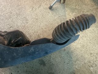 bontott SKODA FABIA I Légszűrő Ház