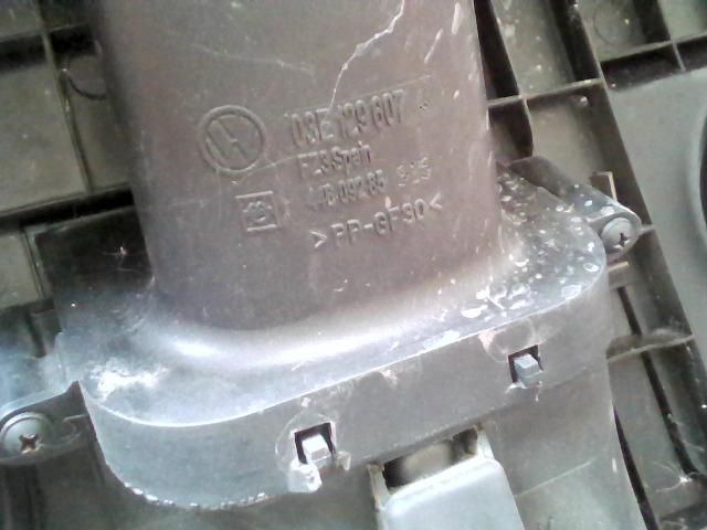 bontott SKODA FABIA I Légszűrő Ház