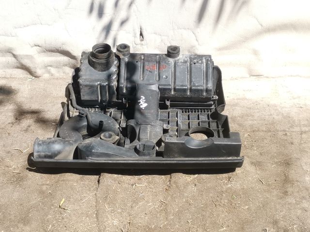 bontott SKODA FABIA I Légszűrő Ház