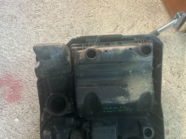 bontott SKODA FABIA I Légszűrő Ház