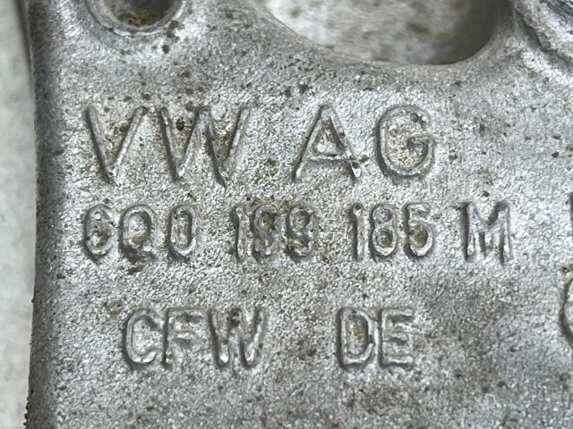 bontott SKODA FABIA I Motor Tartó Bak (Fém)