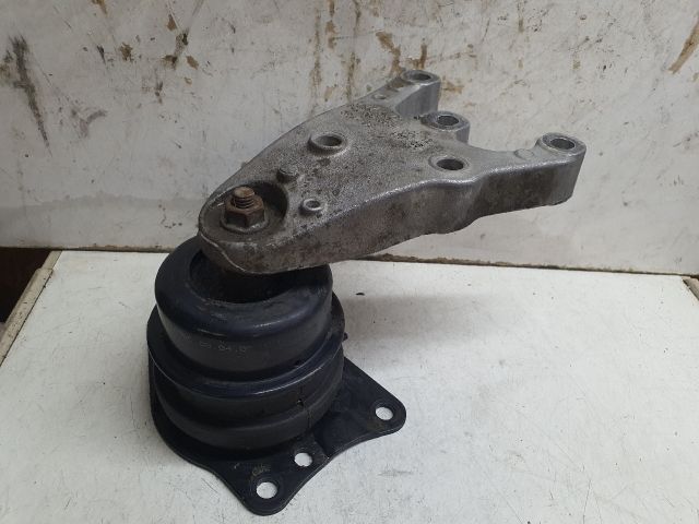 bontott SKODA FABIA I Motor Tartó Bak (Fém)