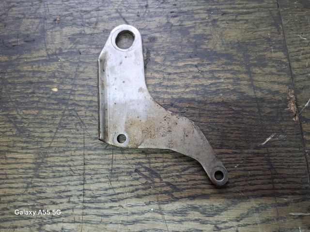 bontott SKODA FABIA I Motor Tartó Bak (Fém)