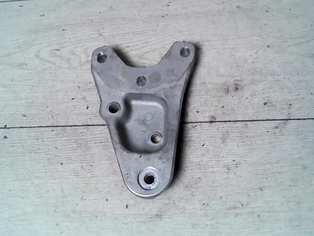 bontott SKODA FABIA I Motor Tartó Bak (Fém)