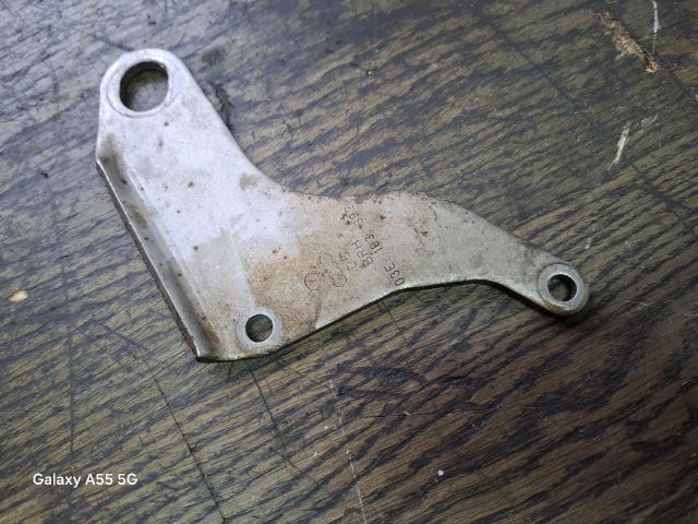 bontott SKODA FABIA I Motor Tartó Bak (Fém)