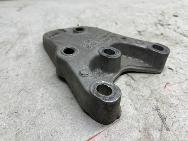 bontott SKODA FABIA I Motor Tartó Bak (Fém)