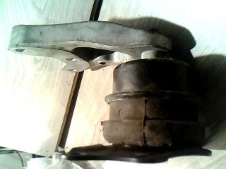 bontott SKODA FABIA I Motor Tartó Bak Jobb