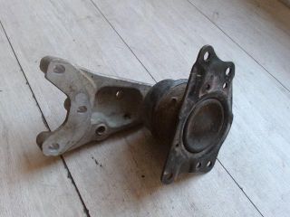 bontott SKODA FABIA I Motor Tartó Bak Jobb