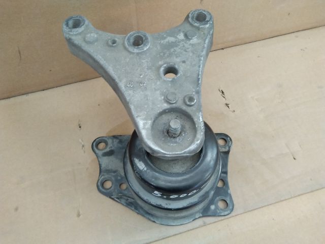 bontott SKODA FABIA I Motor Tartó Bak Jobb