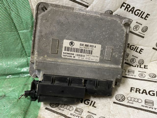 bontott SKODA FABIA I Motorvezérlő