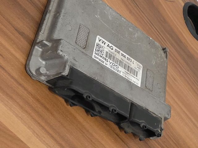 bontott SKODA FABIA I Motorvezérlő