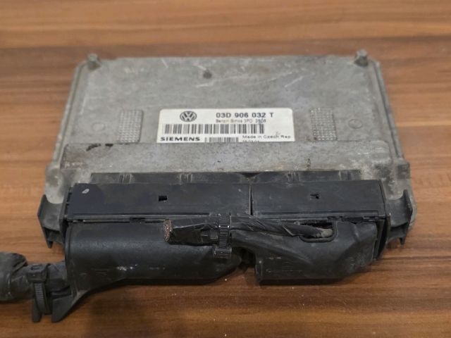 bontott SKODA FABIA I Motorvezérlő