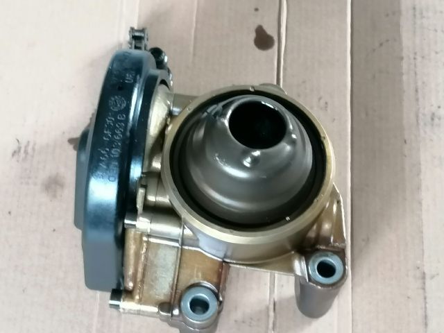 bontott SKODA FABIA I Olajszivattyú