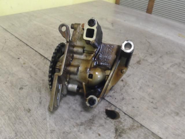 bontott SKODA FABIA I Olajszivattyú