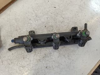 bontott SKODA FABIA I Porlasztó Sor / Híd