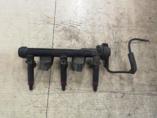 bontott SKODA FABIA I Porlasztó Sor / Híd