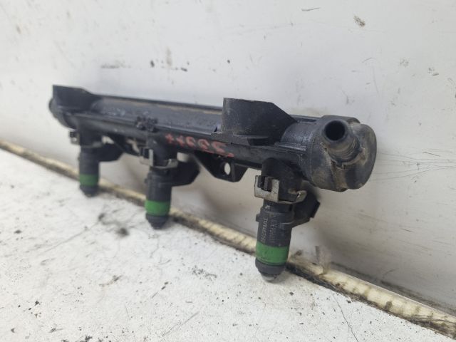 bontott SKODA FABIA I Porlasztó Sor / Híd