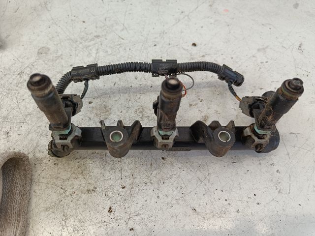 bontott SKODA FABIA I Porlasztó Sor / Híd