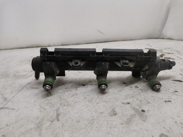 bontott SKODA FABIA I Porlasztó Sor / Híd