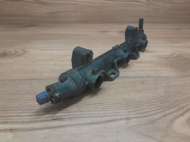 bontott SKODA FABIA I Porlasztó Sor / Híd