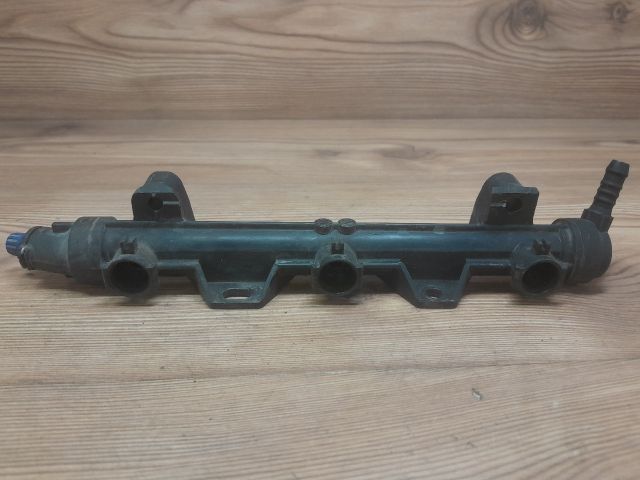 bontott SKODA FABIA I Porlasztó Sor / Híd