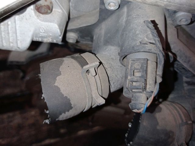 bontott SKODA FABIA I Termosztátház