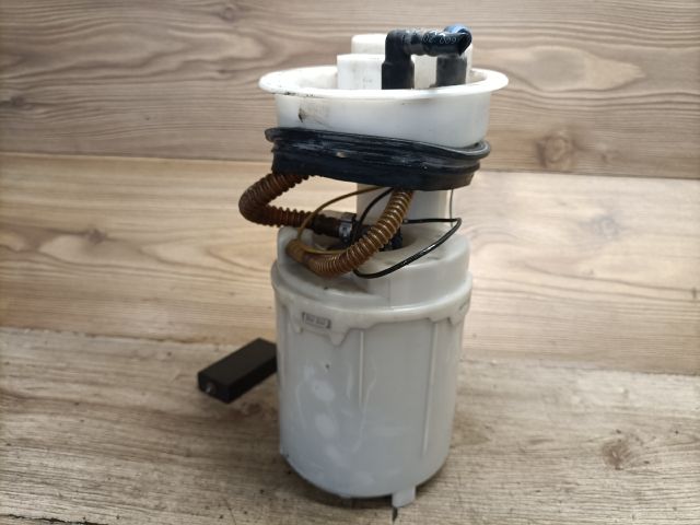 bontott SKODA FABIA I Üzemanyag Szivattyú