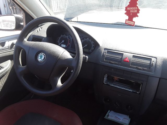 bontott SKODA FABIA I Üzemanyag Szivattyú