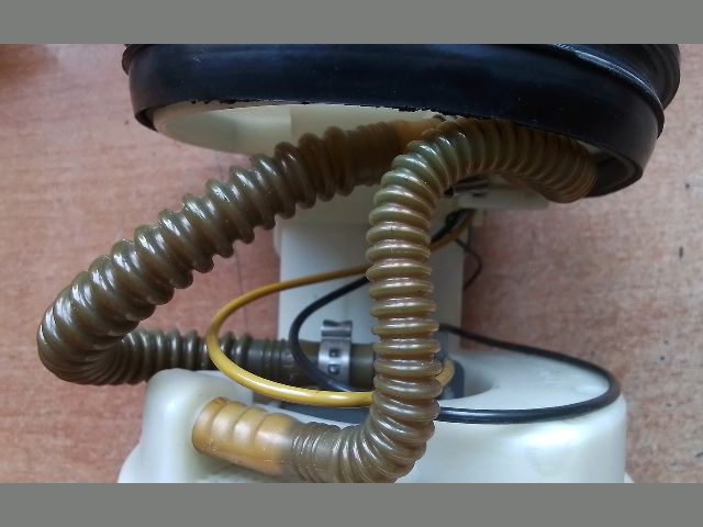 bontott SKODA FABIA I Üzemanyag Szivattyú