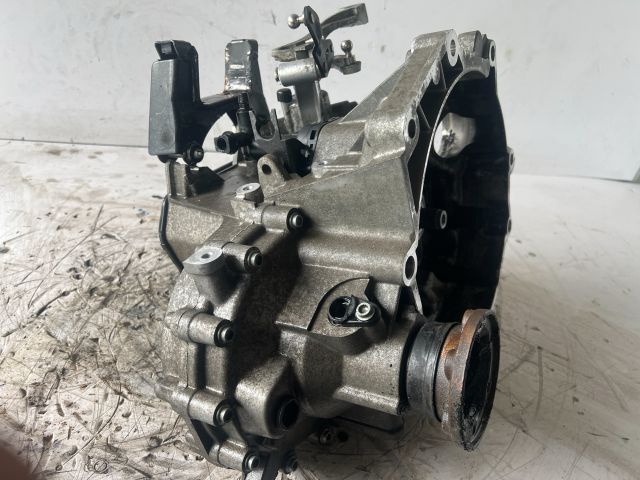 bontott SKODA FABIA I Váltó (Mechanikus)